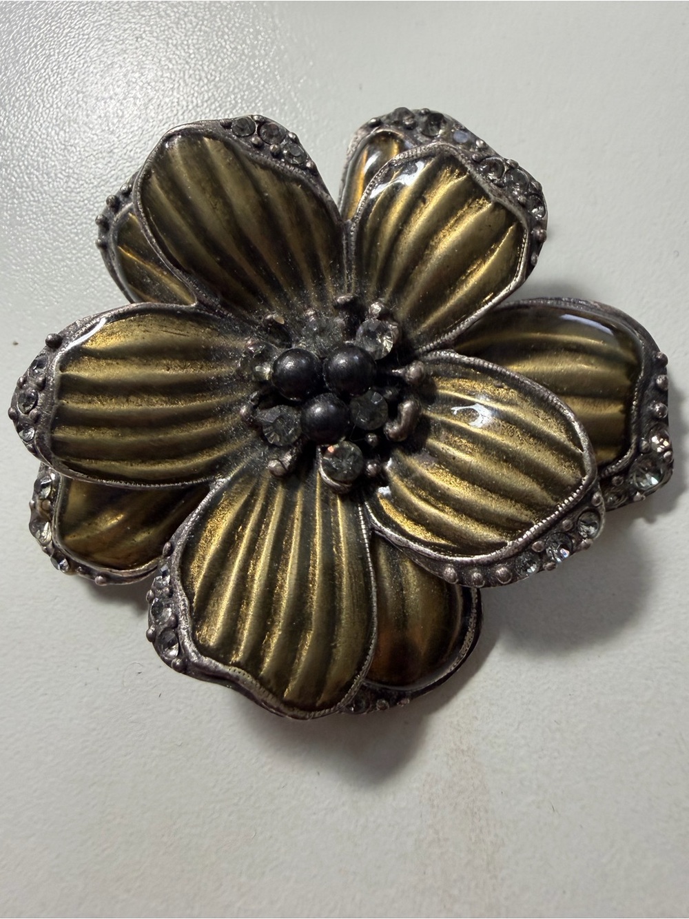 Chico’s Vintage-Inspired Brass Flower Accent Pin